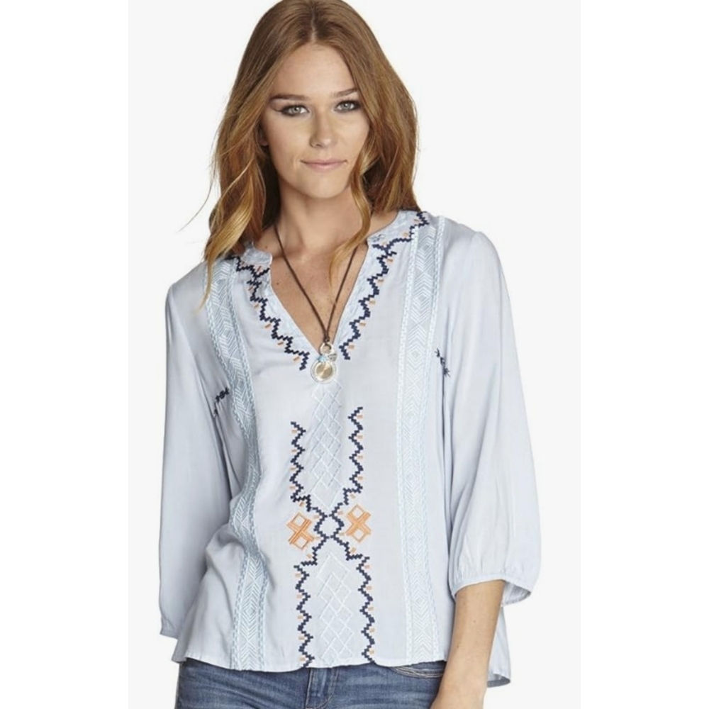 I.Madeline V-neck Embroidered top Light Blue Size S